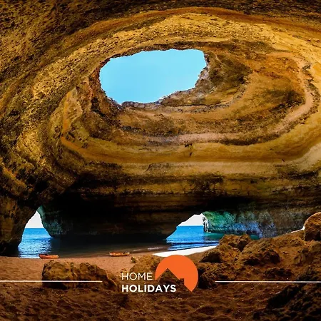 #116 Telhas Verdes By Holidays Holiday home *